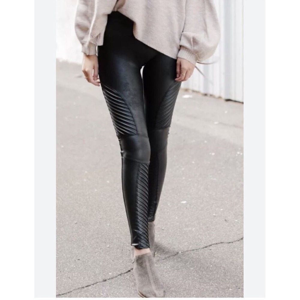 SPANX Women's Medium Faux Leather MOTO Leggings Black Shiny Stretch